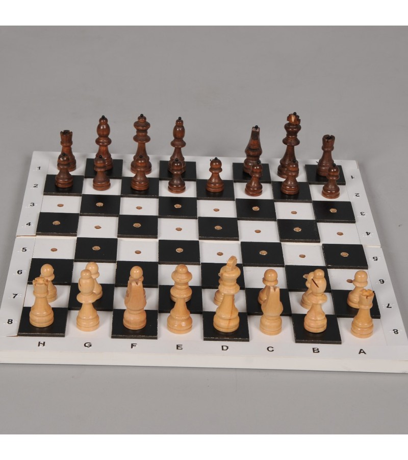 Kabartma Satranç Takımı Kabartma Satranç Takımı