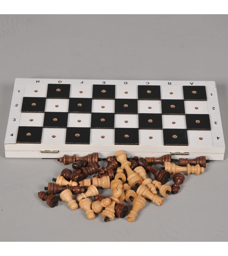 Kabartma Satranç Takımı Kabartma Satranç Takımı